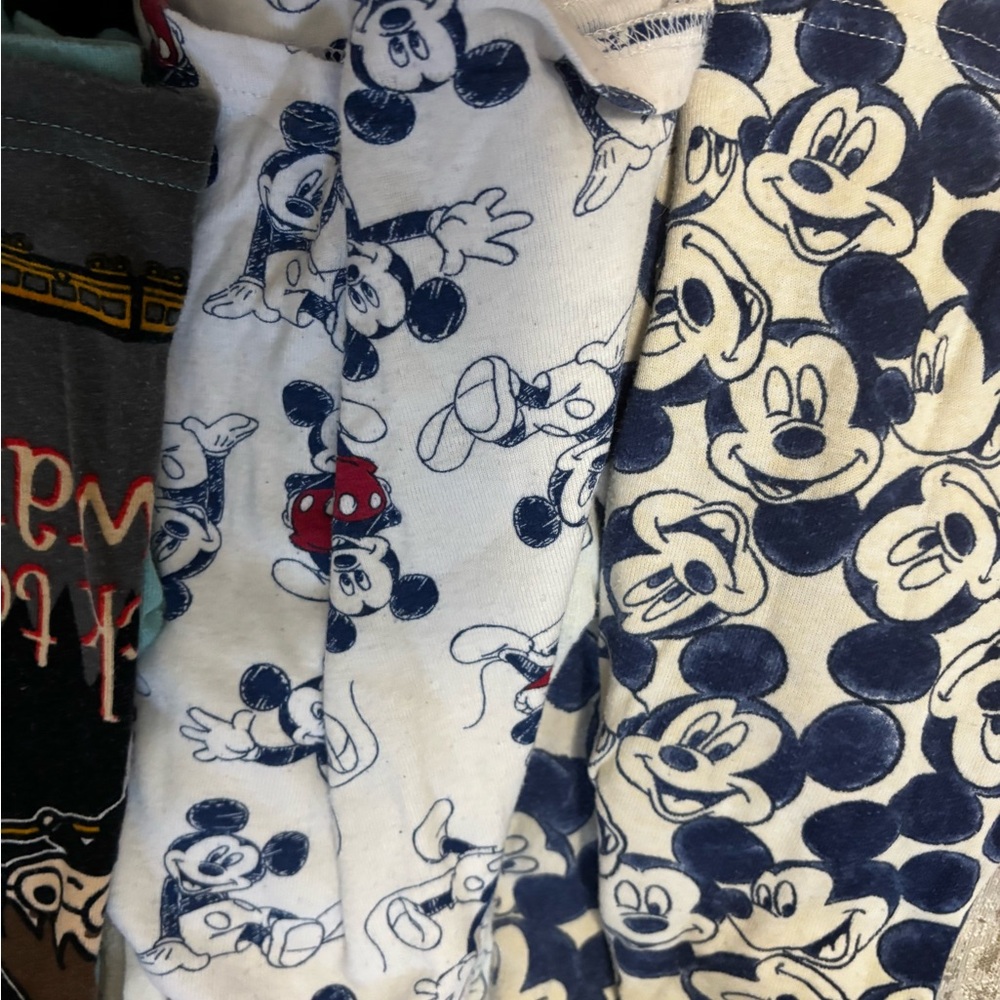 Assorted Kids' Pajama Set - Picture 2 of 3